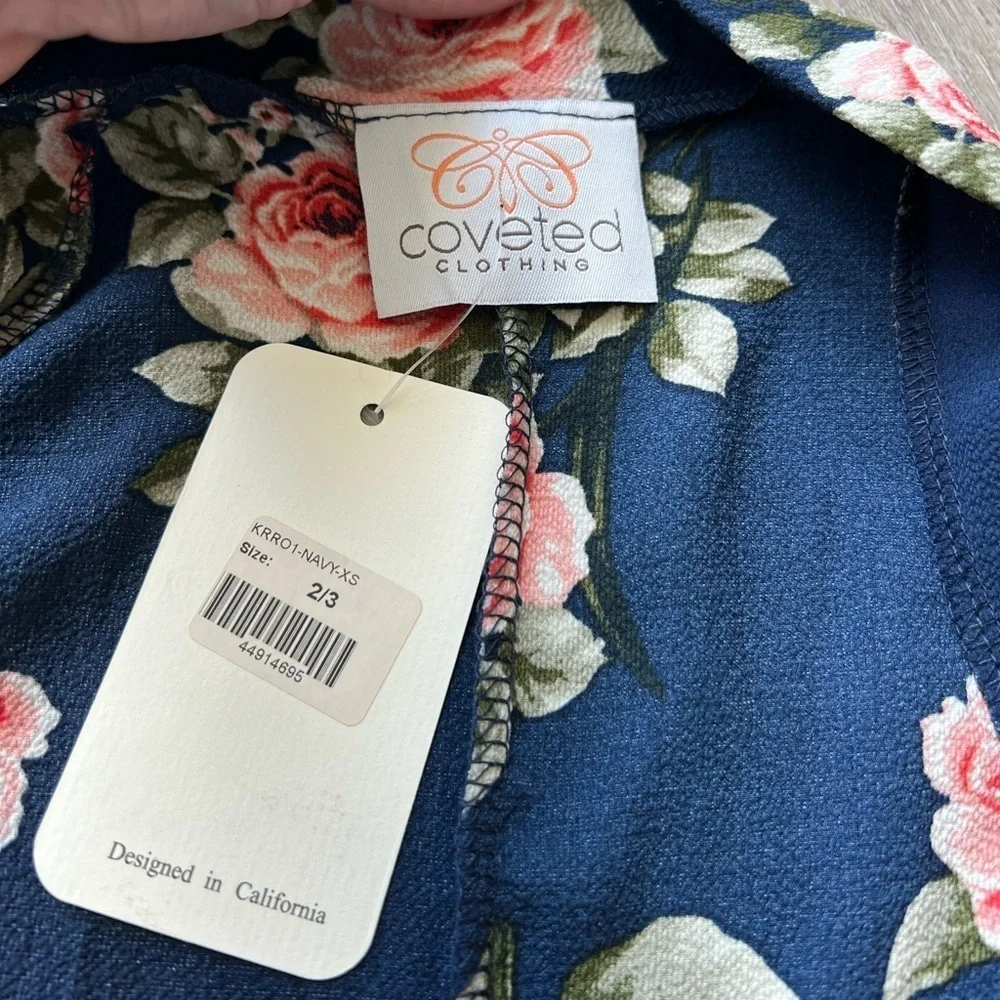 Coveted Clothing Floral Kimono Wrap Size XS 2/3
